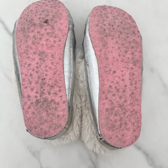 J crew Girls' metallic lodge moccasins sleepers in metallic silver pink size 2 - Picture 8 of 9